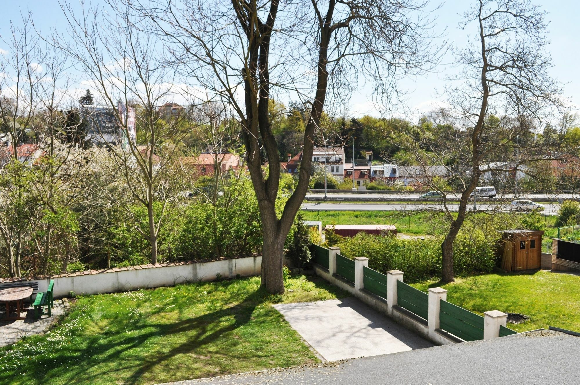 Pension Berg ปราก ภายนอก รูปภาพ